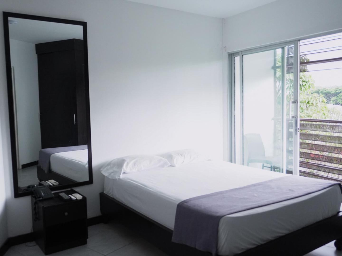 Depeapan Hotel Cali Eksteriør billede